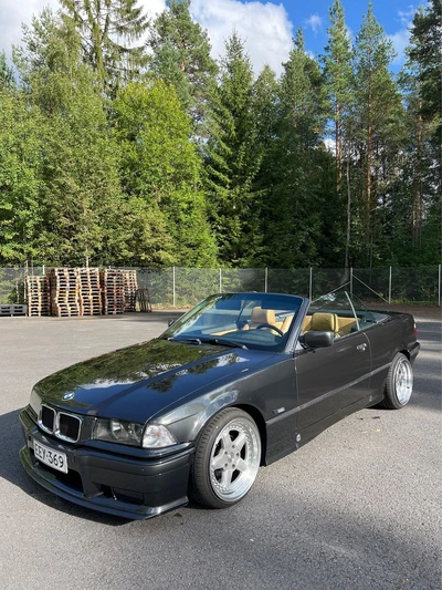 BMW 325 1993, kuva 1/20