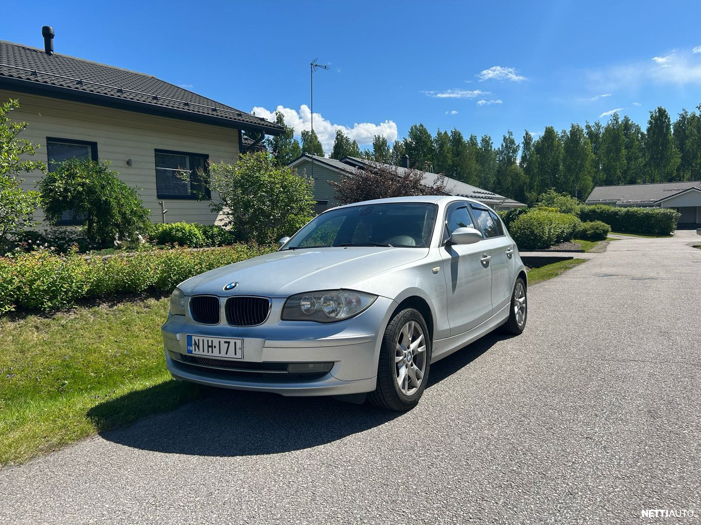 BMW 118