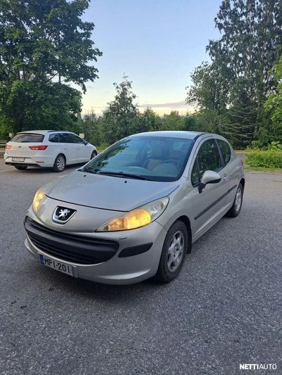 Peugeot 207 2007, kuva 1/11