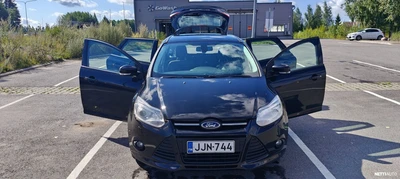 Ford Focus 2014, kuva 1/15