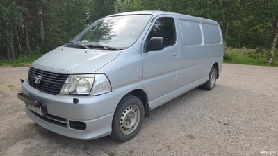 Toyota Hiace 2007, kuva 2/4