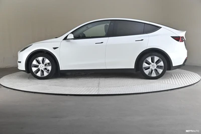Tesla Model Y Long Range AWD 2023, kuva 4/29