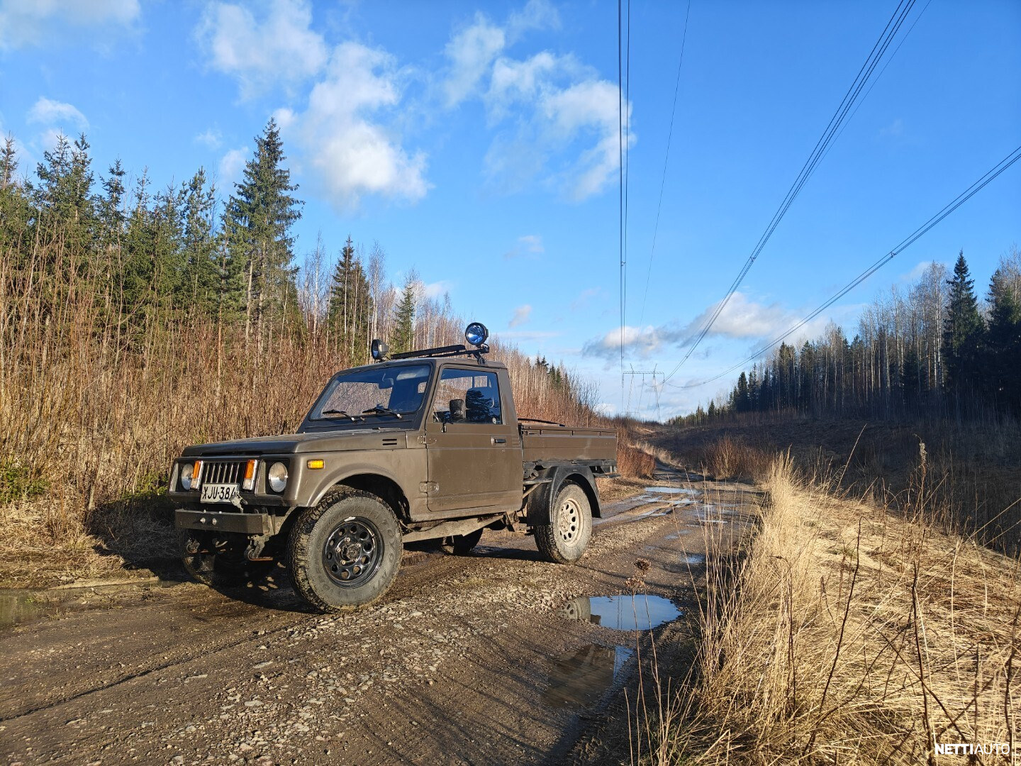 Suzuki Samurai