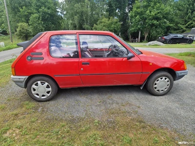 Peugeot 205 XR 1990, kuva 7/10