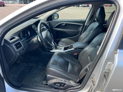 Volvo V70 2014, photo 3/3