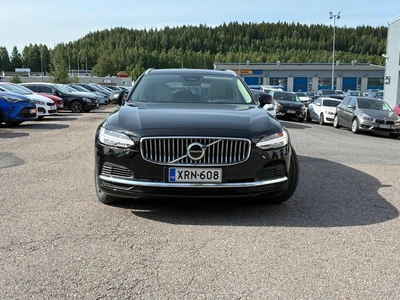 Volvo V90 2022, kuva 2/10