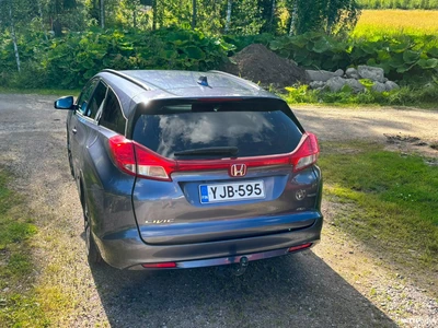 Honda Civic Tourer 1.8i 2015, kuva 4/21