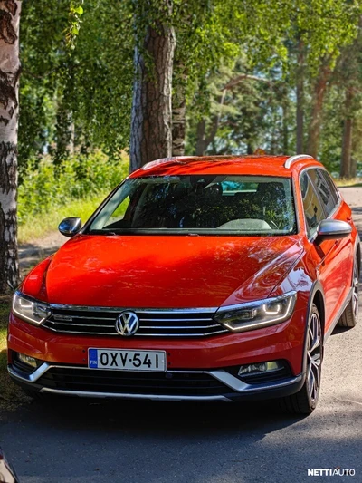 Volkswagen Passat 2016, photo 6/14