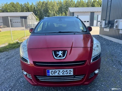 Peugeot 5008 2011, kuva 4/27
