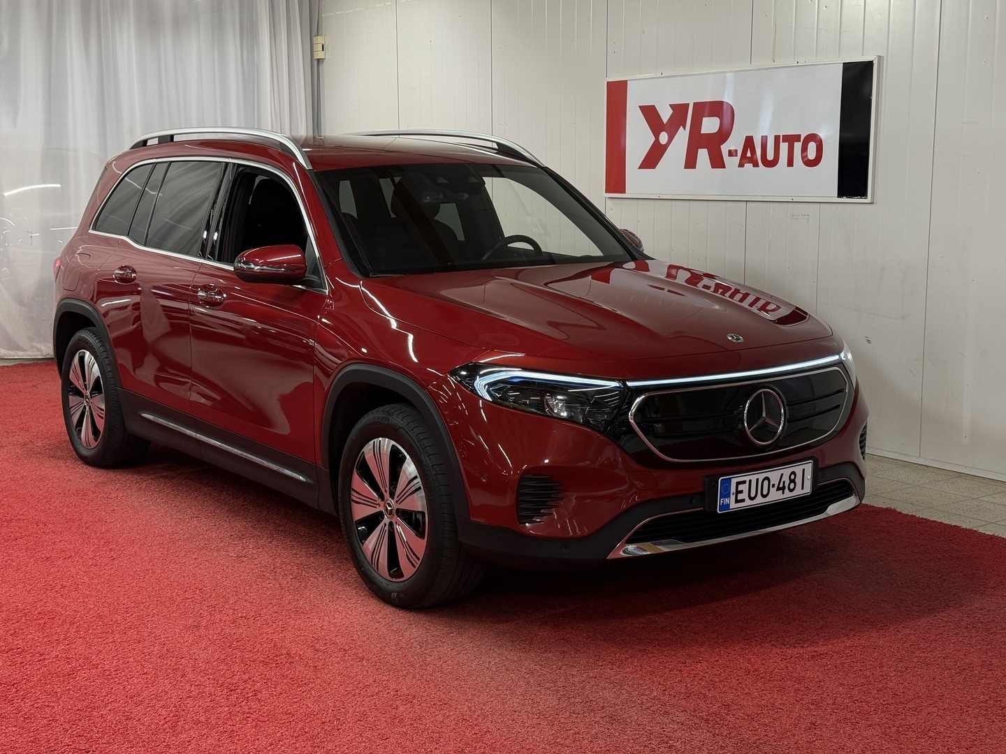 Mercedes-Benz EQB