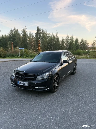Mercedes-Benz C 2012, kuva 3/16