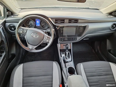 Toyota Auris Active Multidrive S 2018, photo 7/22