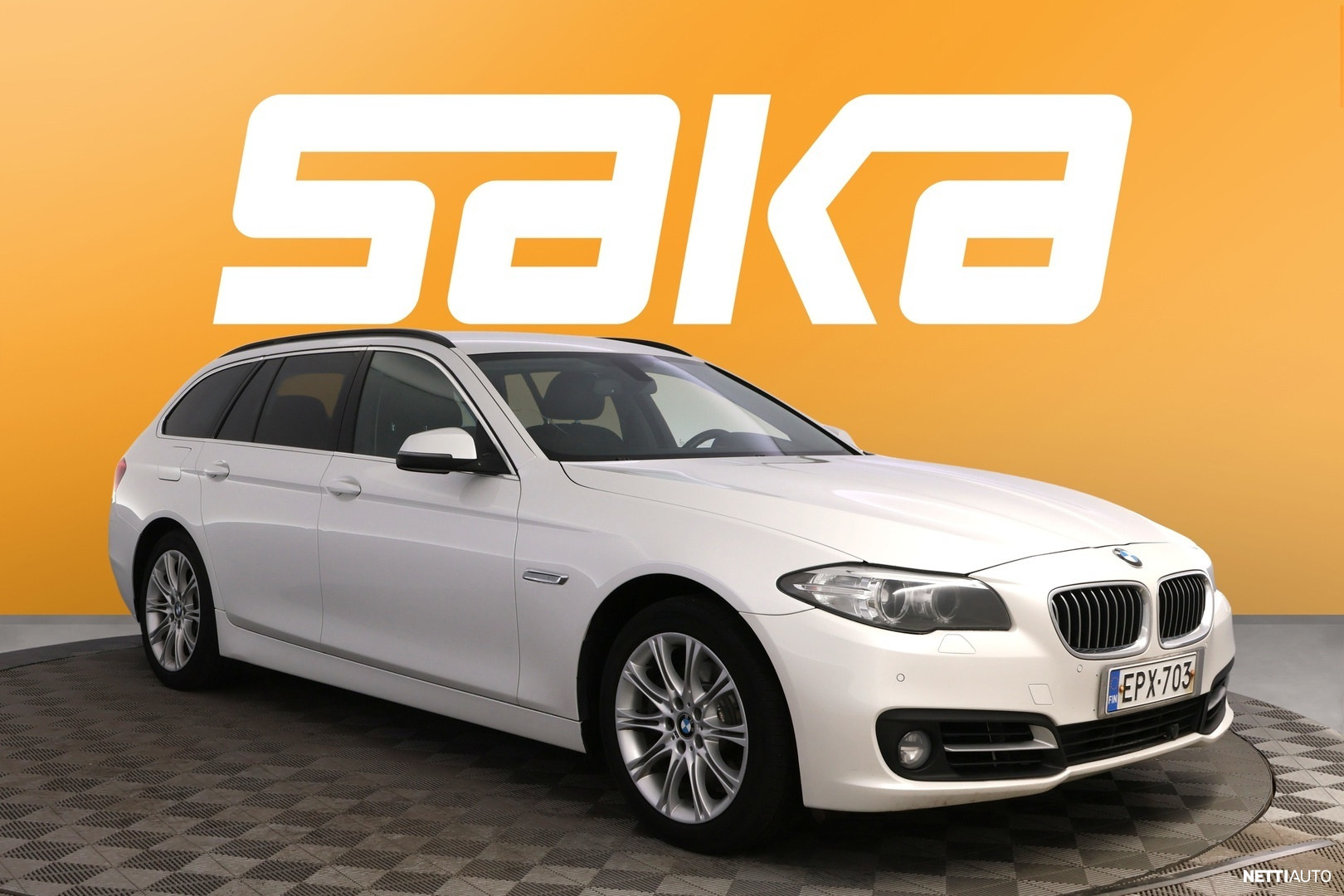 BMW 520