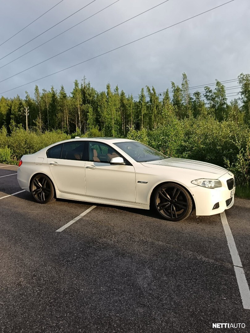 BMW 525
