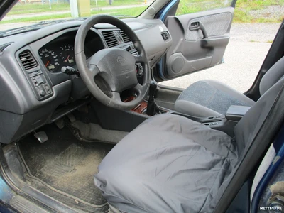 Nissan Primera Primera 2.0 Farmari 1998, photo 5/10