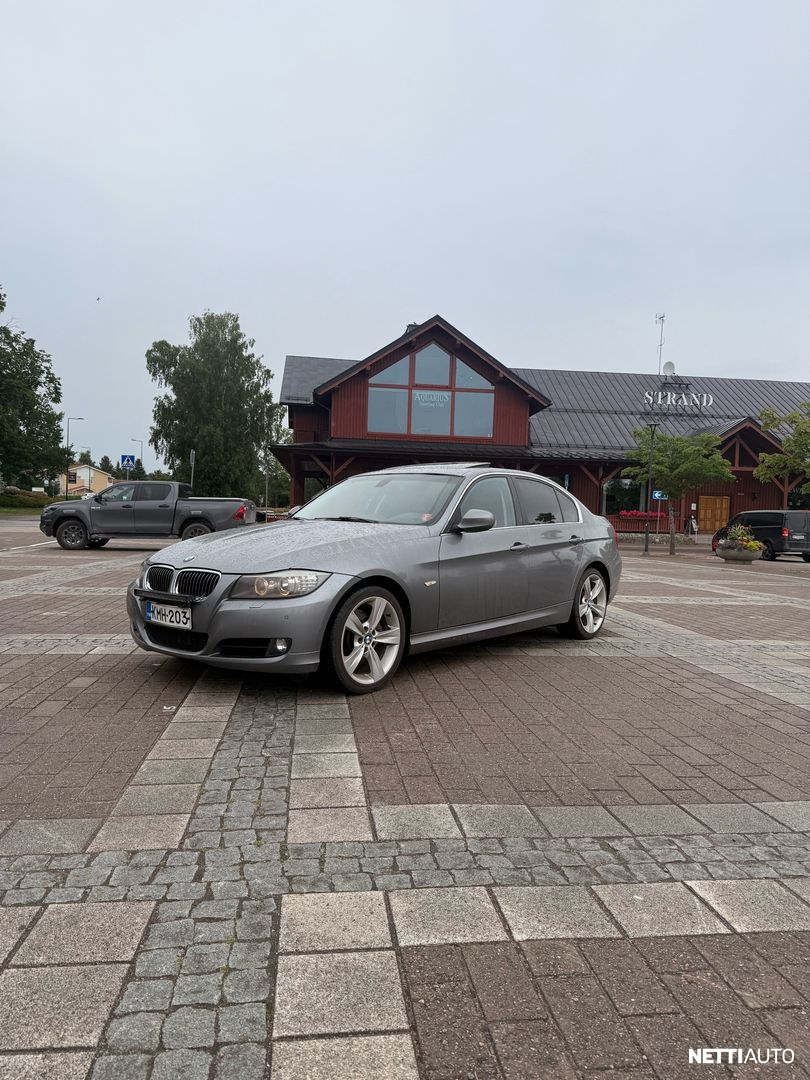 BMW 325