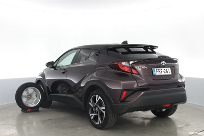 Toyota C-HR 1,8 Hybrid Intense 2023, kuva 3/30