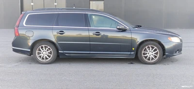 Volvo V70 D3 Momentum Business aut 2011, kuva 5/9