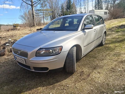 Volvo V50 2.0D Kinetic 2004, kuva 1/18