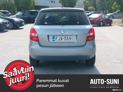 Skoda Fabia 1,2 TSI 85 Classic 2010, kuva 6/10