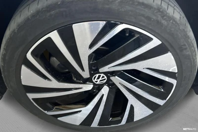 Volkswagen ID.4 GTX 4MOTION 250 kW 2024, kuva 8/8