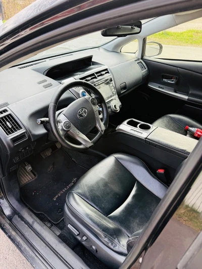 Toyota Prius+ Active 2019, photo 5/16