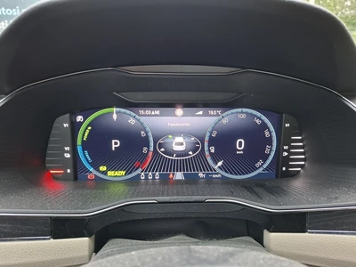 Skoda Superb 2023, kuva 6/9