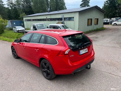 Volvo V60 D5 Momentum Business aut 2012, kuva 6/17