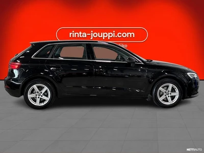 Audi A3 2018, photo 5/44