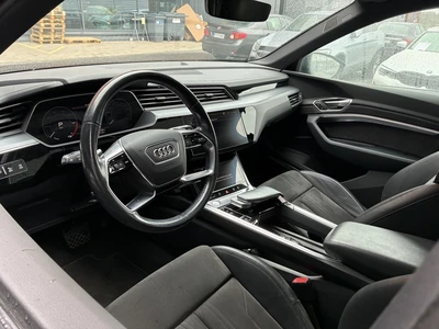 Audi e-tron 50 quattro 2020, photo 5/7
