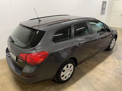 Opel Astra 2012, photo 5/22