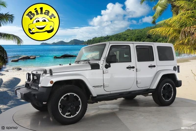 Jeep Wrangler 2.8 CRD Unlimited 2012, photo 3/40