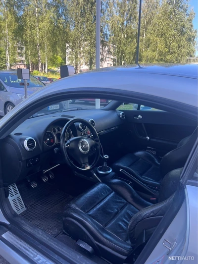 Audi TT 2000, photo 6/9
