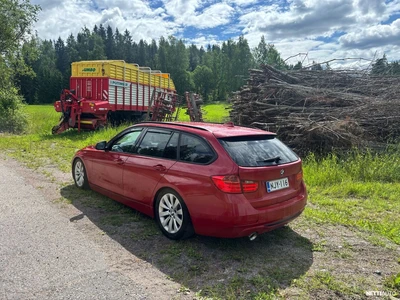 BMW 320 2015, photo 7/24