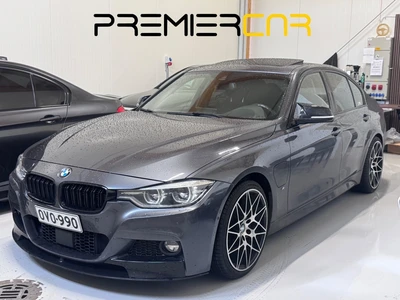 BMW 330 330e iPerformance M-SPORT 2017, photo 1/4