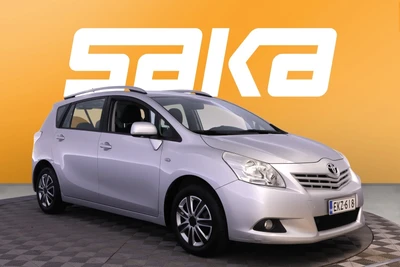 Toyota Verso 2010, kuva 1/35