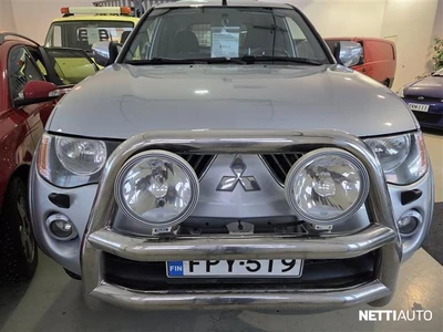 Mitsubishi L200 Club Cab Intense Magnum 2006, photo 7/11