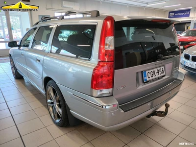 Volvo V70 2,5T AWD Classic aut 2007, kuva 4/22