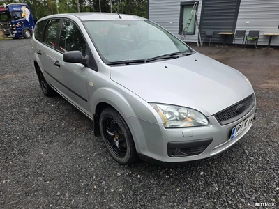 Ford Focus Juuri katsastettu 2006, kuva 2/13