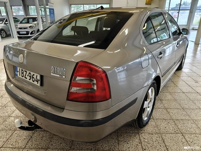 Skoda Octavia 1,9 TDI Elegance 2008, kuva 5/40