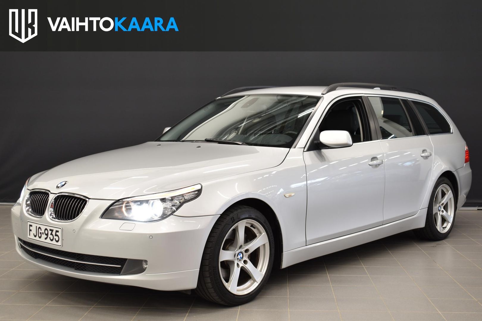 BMW 523