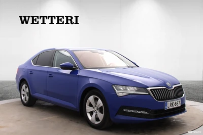 Skoda Superb 2022, photo 7/32