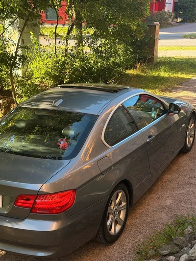 BMW 325 2010, kuva 3/24