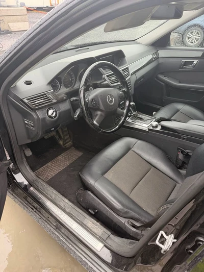 Mercedes-Benz E E250 CDI 2009, kuva 3/3