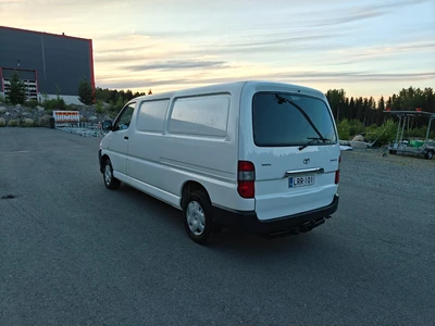 Toyota Hiace 2010, kuva 7/11