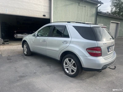 Mercedes-Benz ML 4Matic 2006, kuva 5/6