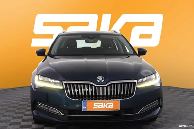 Skoda Superb 2022, kuva 2/28