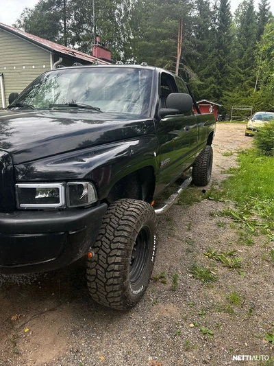 Dodge Ram 2500 1999, kuva 7/20