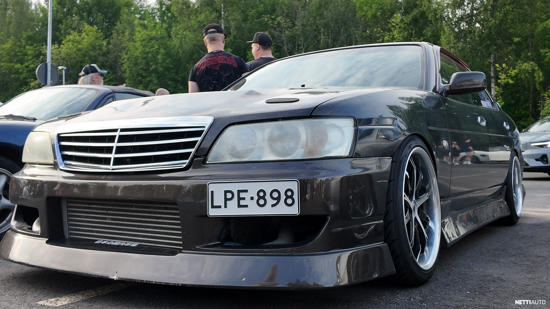 Nissan Laurel