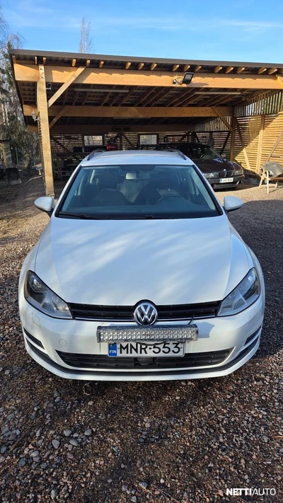 Volkswagen Golf 2014, kuva 1/8